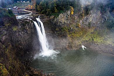 Fami通电击游戏大奖获奖名单公布 《艾尔登法环》再获年度最佳
